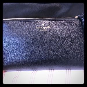Kate Spade ♠️ soft leather wallet